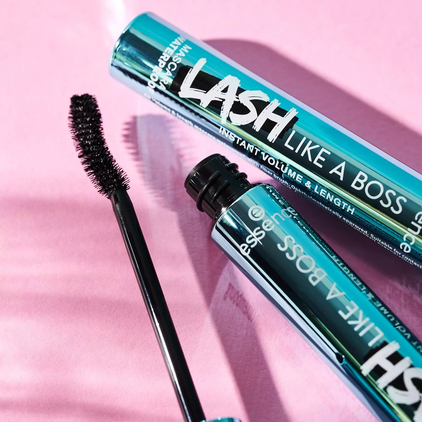 Essence LASH LIKE A BOSS INSTANT VOLUME &amp; LENGTH WATERPROOF MASCARA 