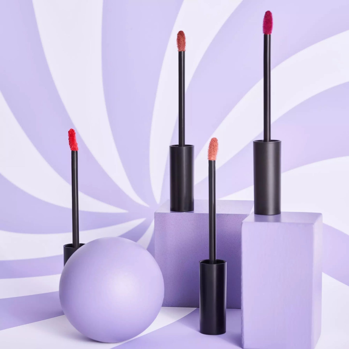 Essence 8h Matte rossetto liquido 08 Dark Berry