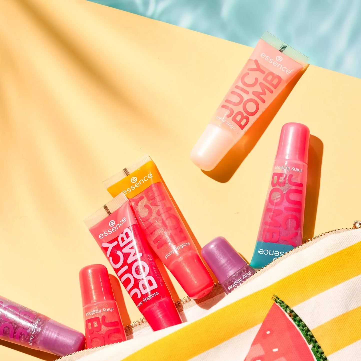Essence Juicy Bomb shiny lucidalabbra 104 Poppin' Pomegranate